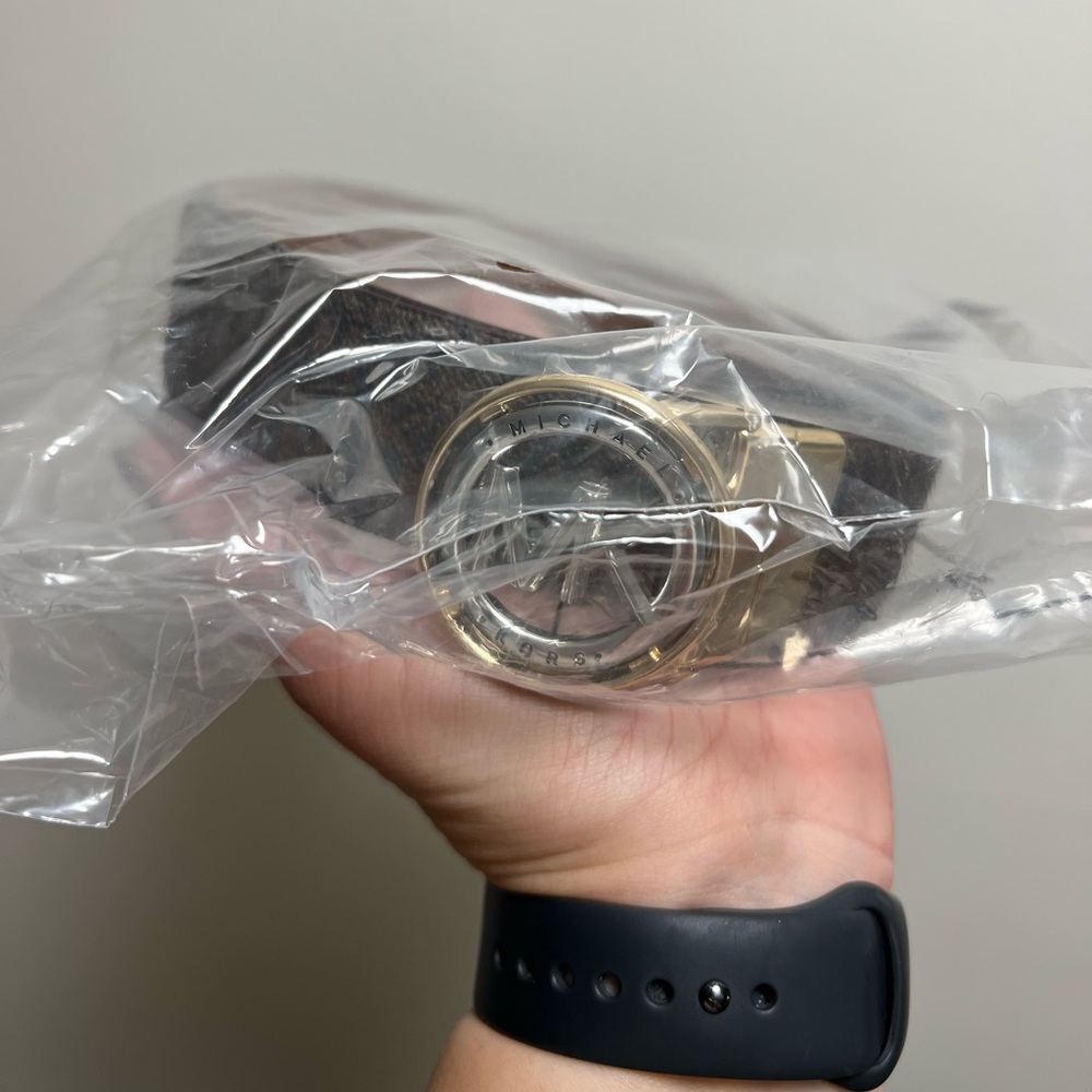 NWT OG Michael Kors Reversible Belt